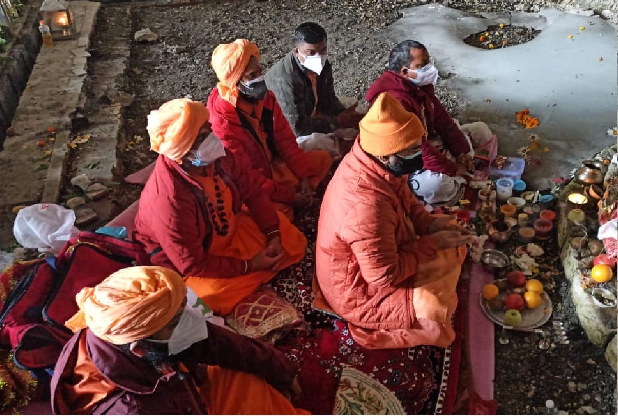 Chadi pujan in amarnath cave, jammu kashmir latest news