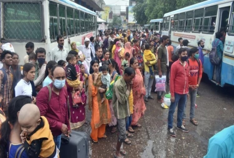 Rakshabandhan: The number of passengers on the number of roadways buses is heavy, there is a fight