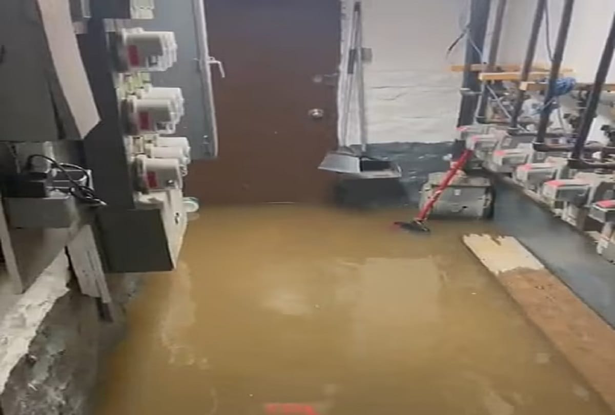 Hurricane Henri flooding New york city streets, subways