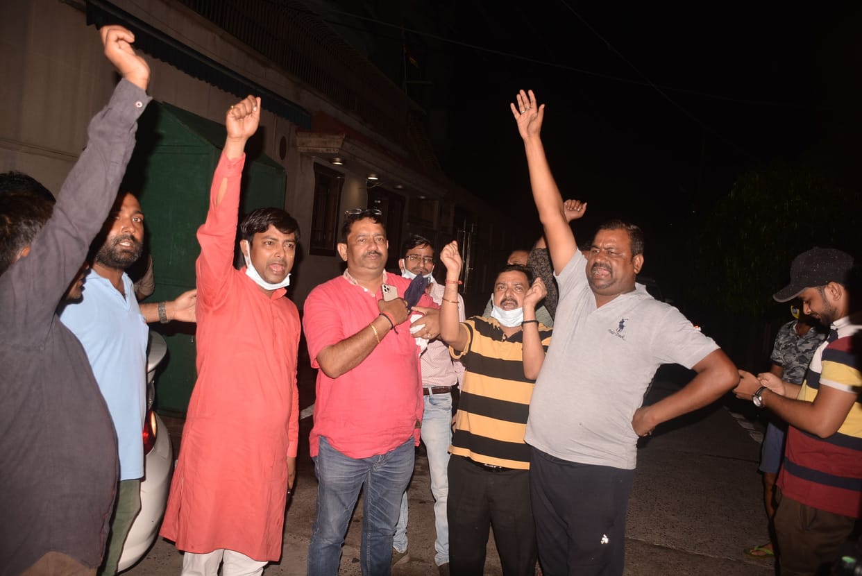 Wave of mourning in Aligarh due to the news of Kalyan Singh's death