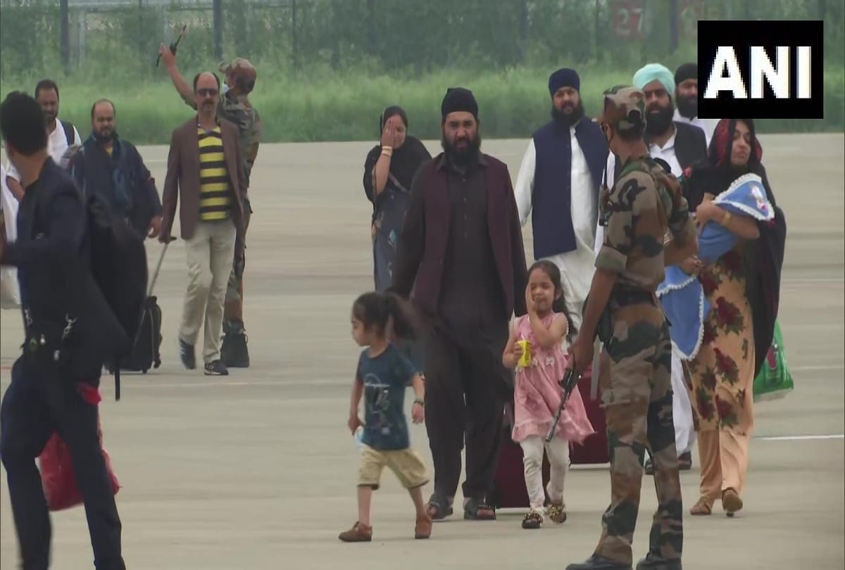 146 indian evacuees from kabul india afghanistan taliban