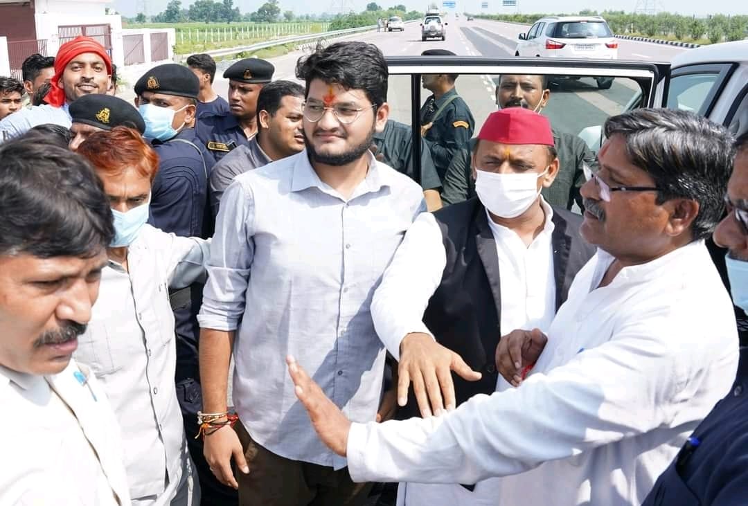 akhilesh