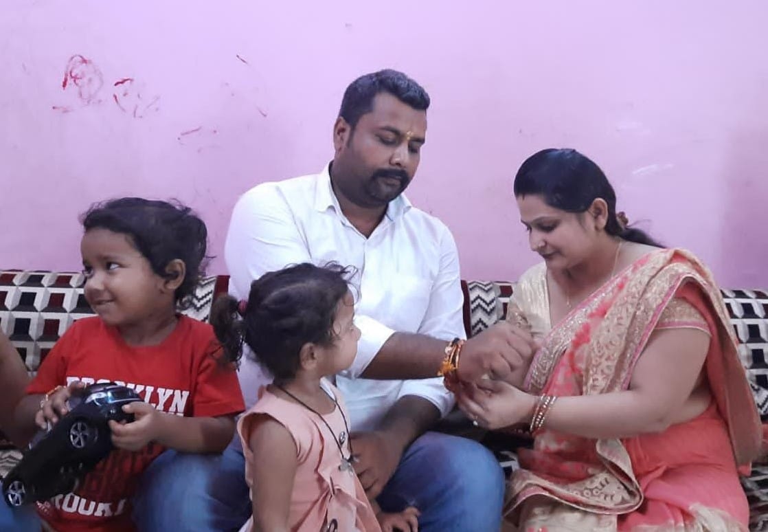rakshabandhan : Sister's love tied on brother's wrist