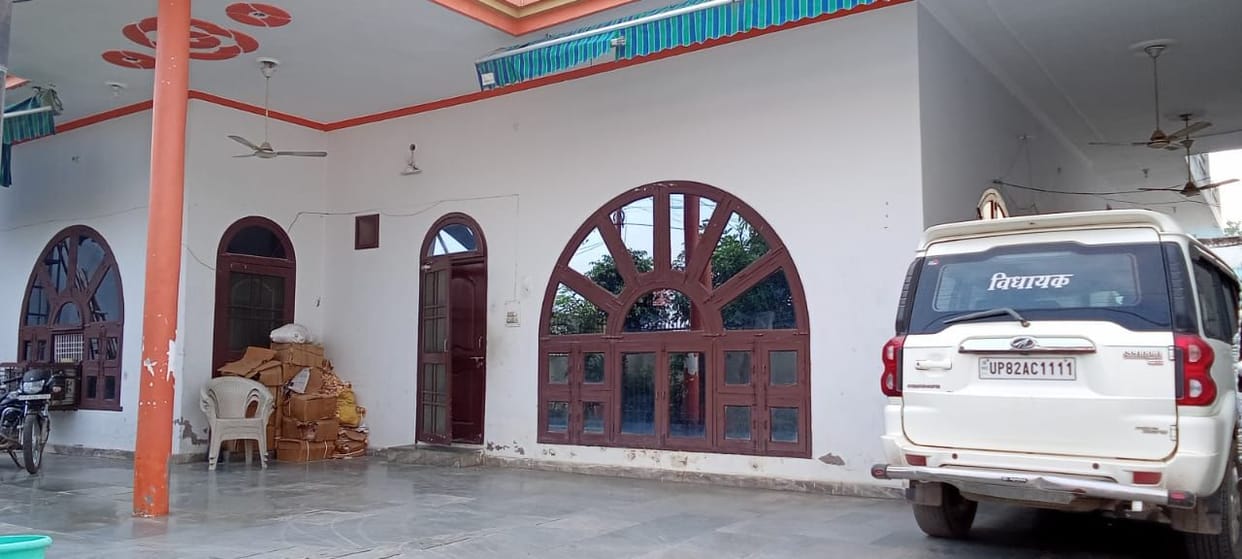Party in mourning, BJP leaves for Aligarh for last visit