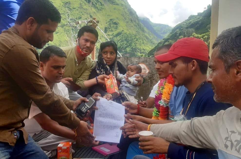 Villagers' fast ends on assurance