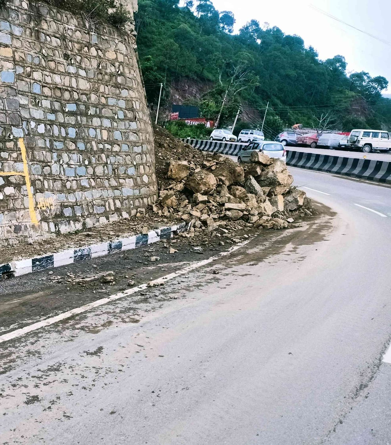 Land slide continues near Dharampur on Kalka-Shimla NH on Sunday