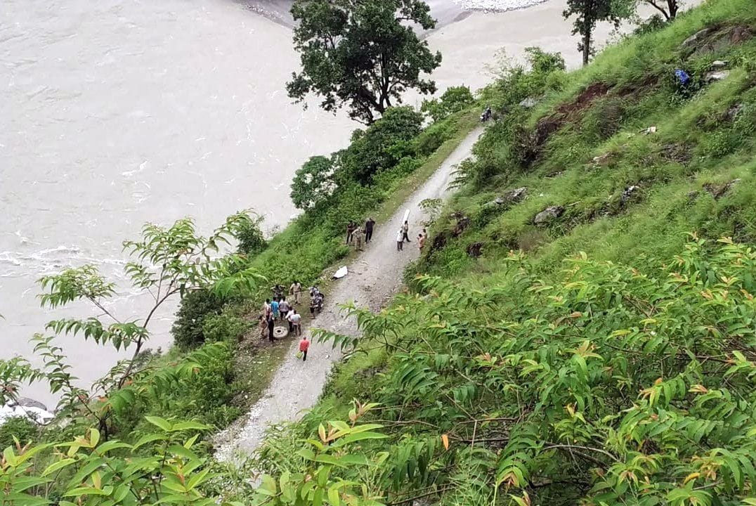 Uncontrolled vehicle fell into the river, two died