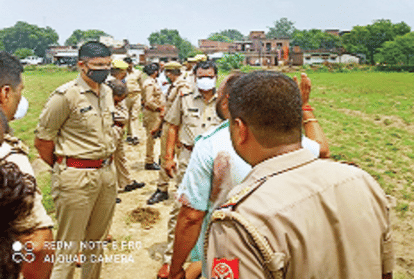 Within a short time, Kallu Tiwari had achieved mastery in the world of Crime, came in the headlines after the murder of the SHO