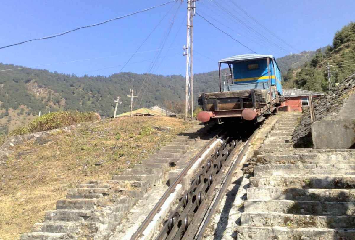 Ajadi Ka Amrit Mahotsav: Shanan-JoginderNagar railway track was laid to provide power supply to Lahore of Pakistan