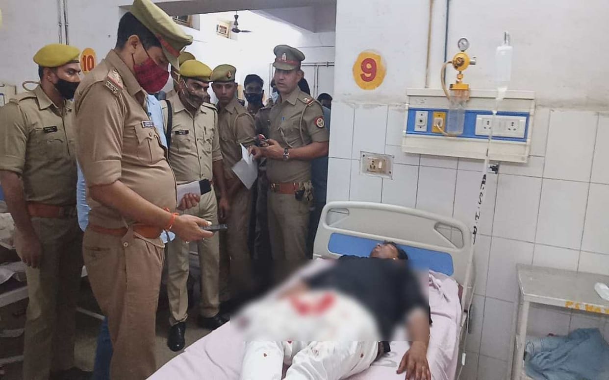 criminals shot car rider young man who returned from Saudi  one attacker was caught by villagers