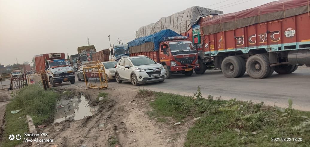 jaam on hulasnagra crossing