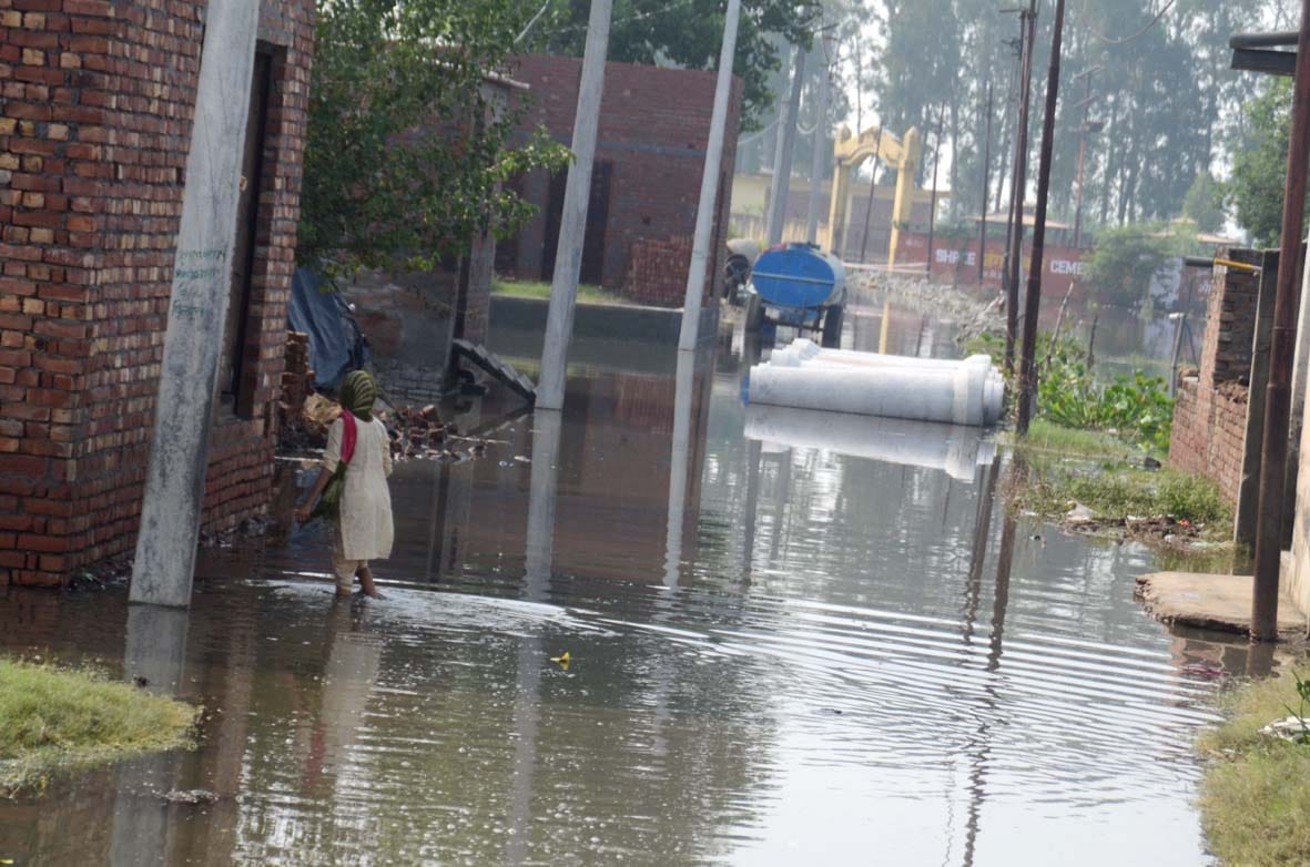 Cities and towns become ponds in a little rain