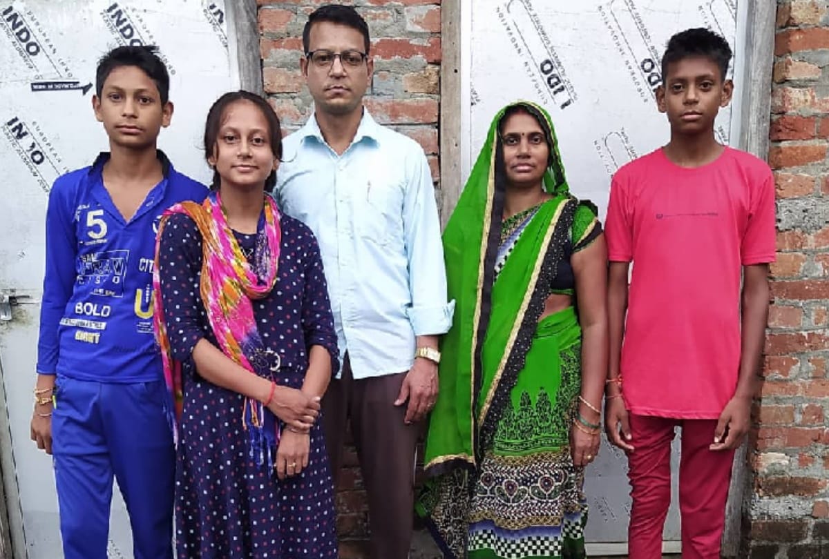 Shailendra and Ranjit returned home from Afghanistan to Gorakhpur