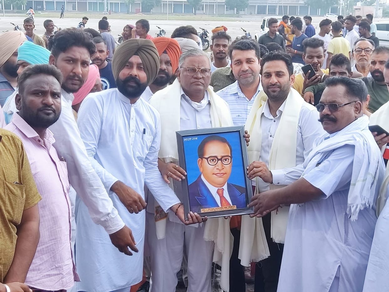 contract based cleaning and sewer workers will be regular : Geja Ram