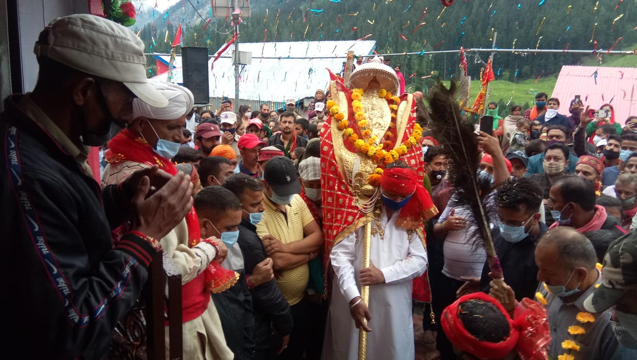 Sacred chari  reached Chandi Mata mandir, welcomed with flowers