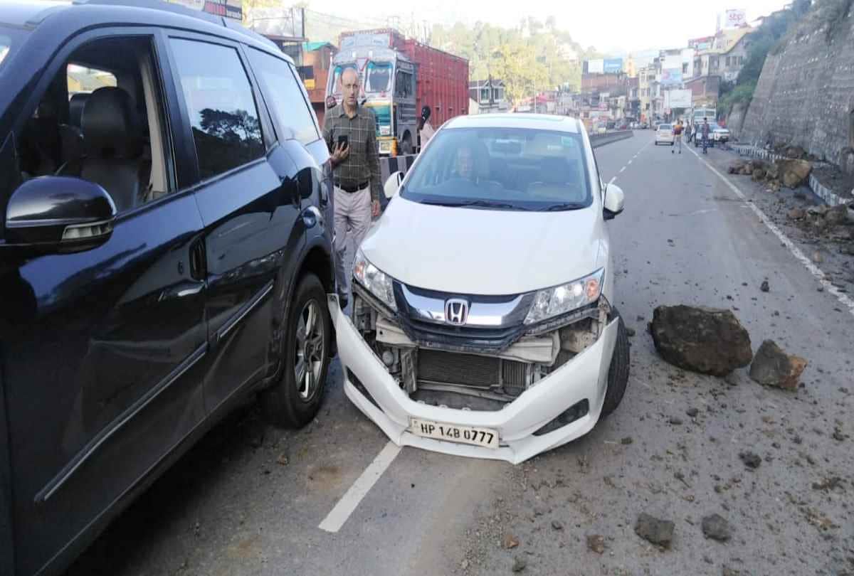 Himachal Weather Forecast Update Today: Vehicles damaged due to landslides and trees, boulder fell on Kalka-Shimla highway, heavy rainfall alert again