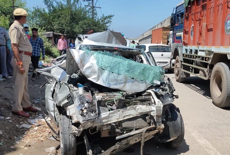 Twelve People Injured in Accident at Pathankot of Punjab