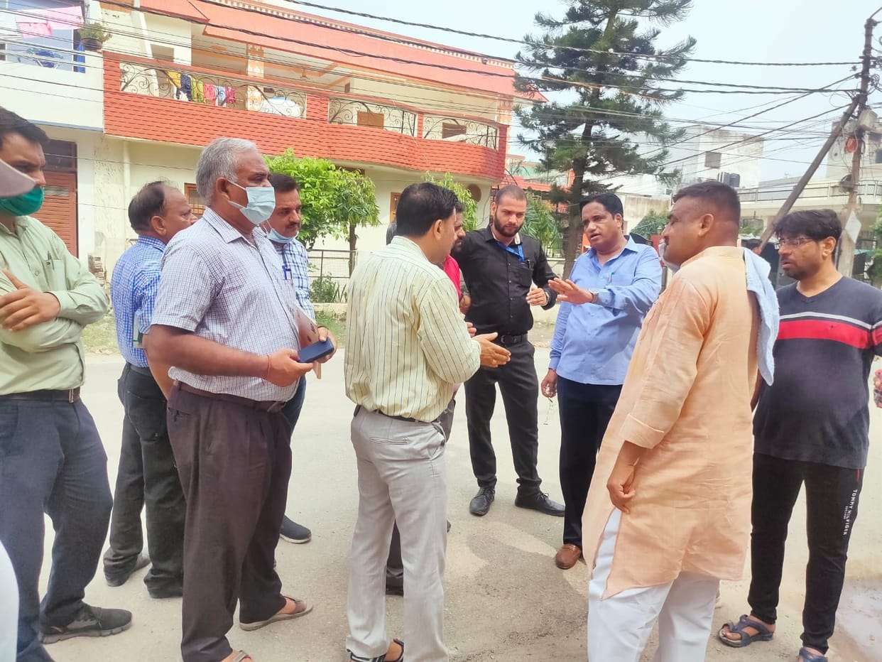 Mayor inspected, a flurry of problems