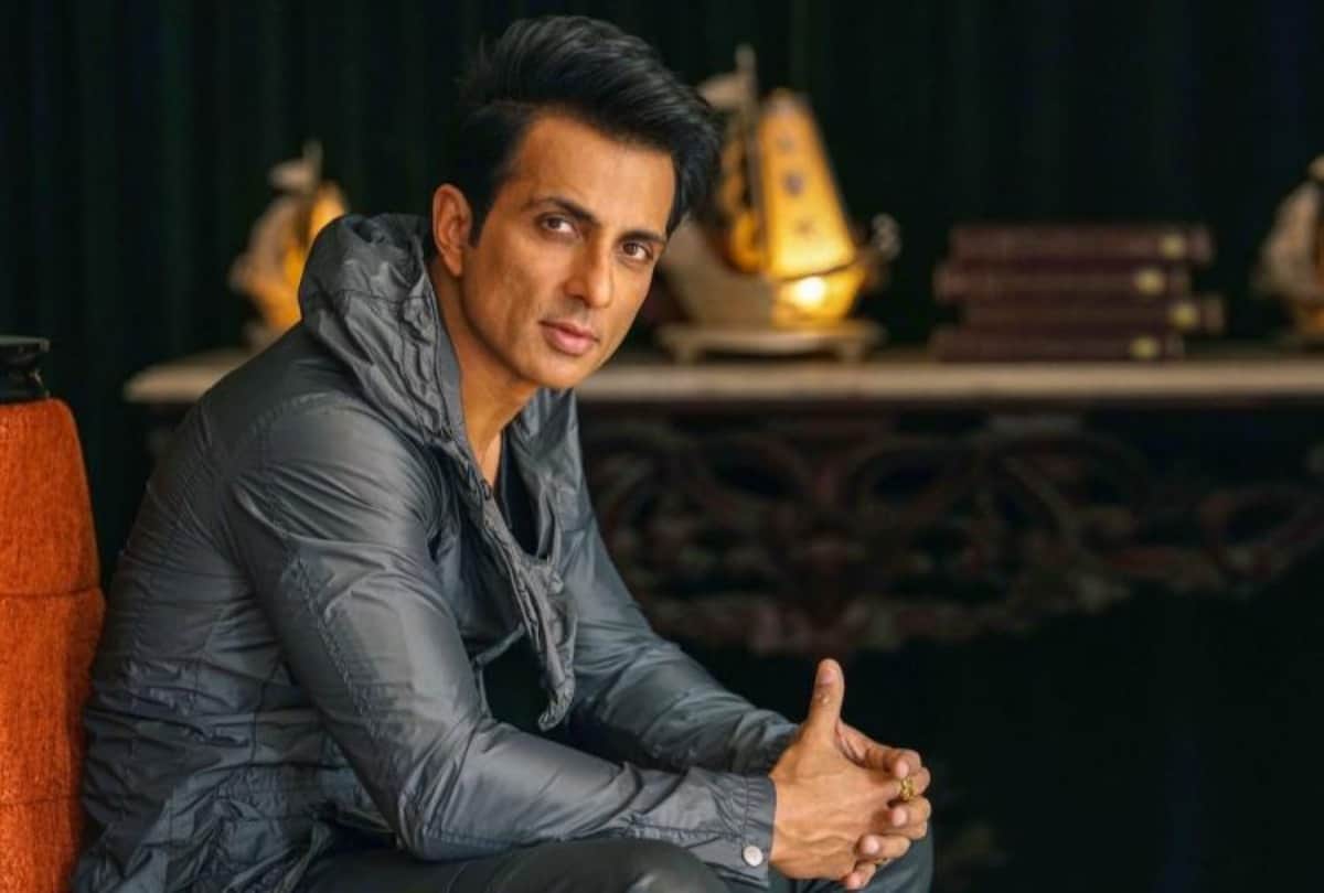 sonu sood shares throwback picture of his starting days called it professional portfolio see photo