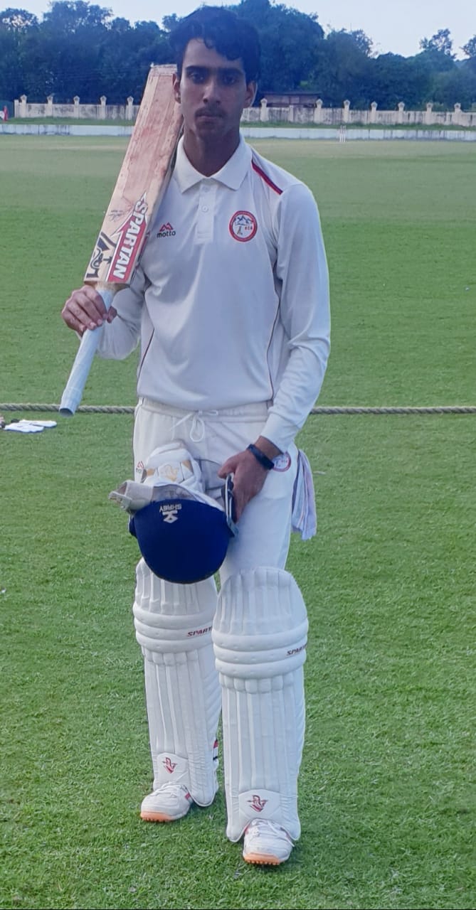 Hamirpur scored 365 runs for five wickets in the first innings