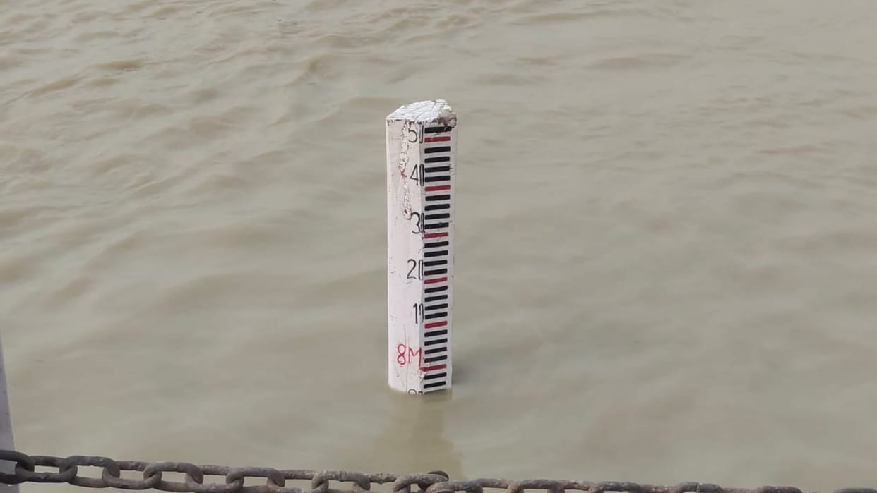 Dozens of villages surrounded by water due to the boom in Saryu