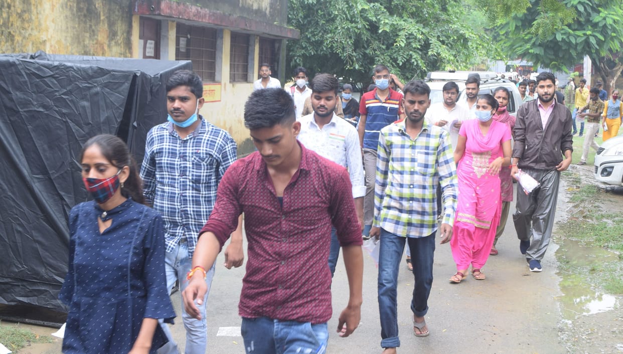 The candidates kept wandering to reach the examination center