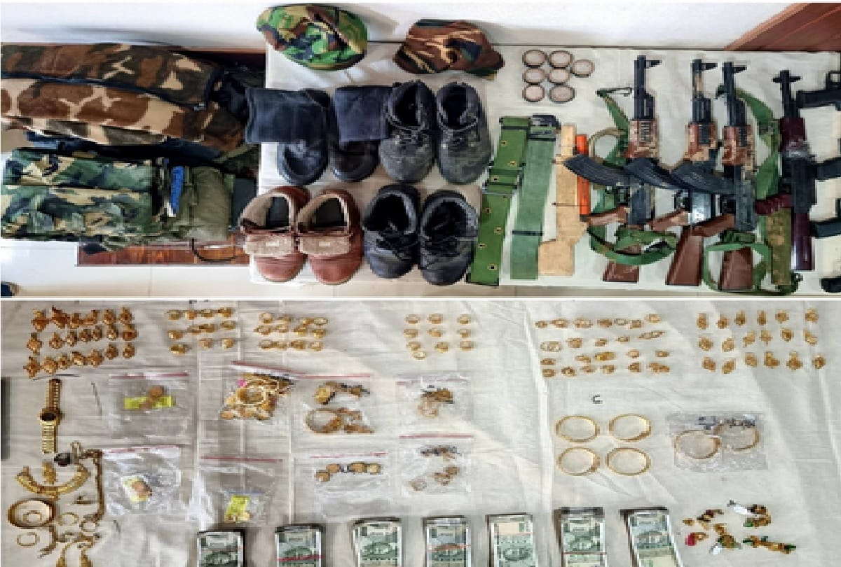 Extortion was done by wearing the dress of security forces