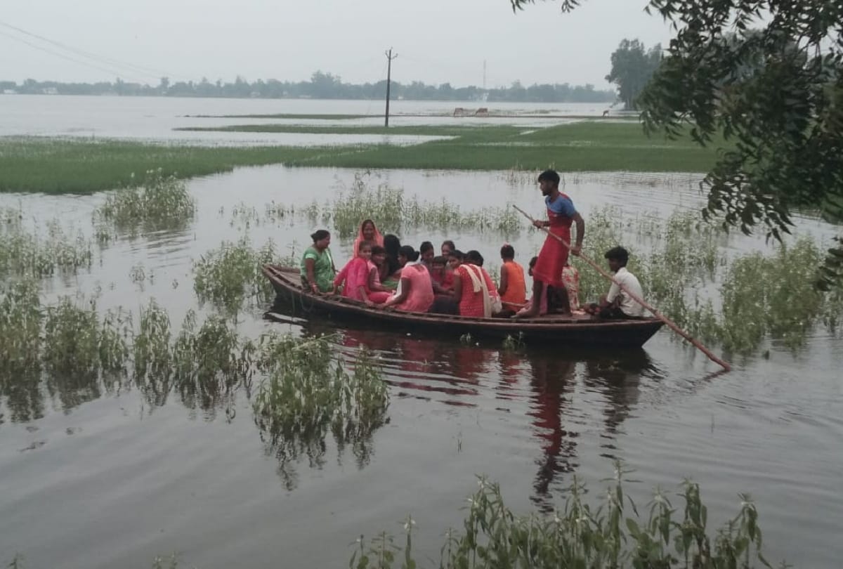 Population of 114 villages in Gorakhpur affected by floods