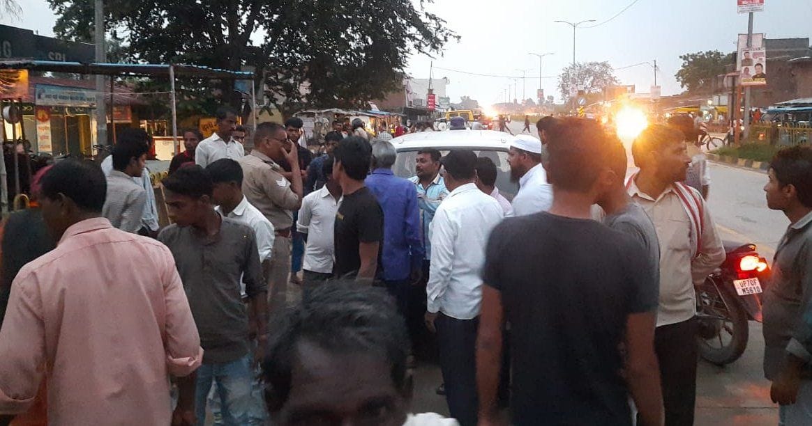 Youth going to tie Rakhi dies in road accident, nephew seriously injured