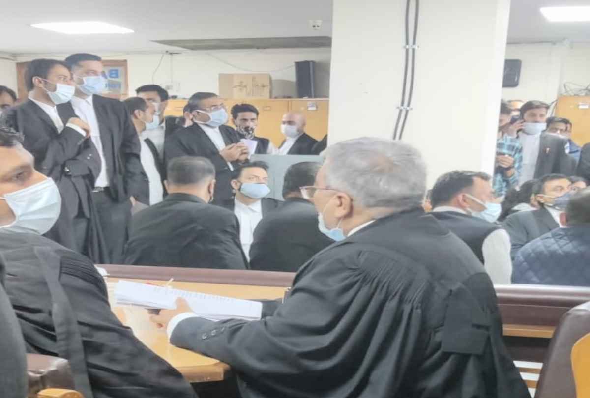 Demand for departmental action against dgp himachal, CM Jairam standing in favor of sanjay Kundu
