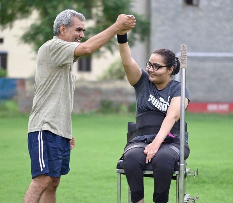 paralympic player Ekta bhyan will go to Tokya with her mother