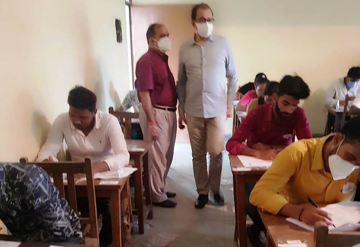 5220 candidates were absent in both the shifts of PET