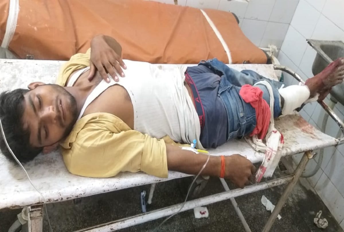 three arrested of gang robbing insas rifle in police encounter kashhanj