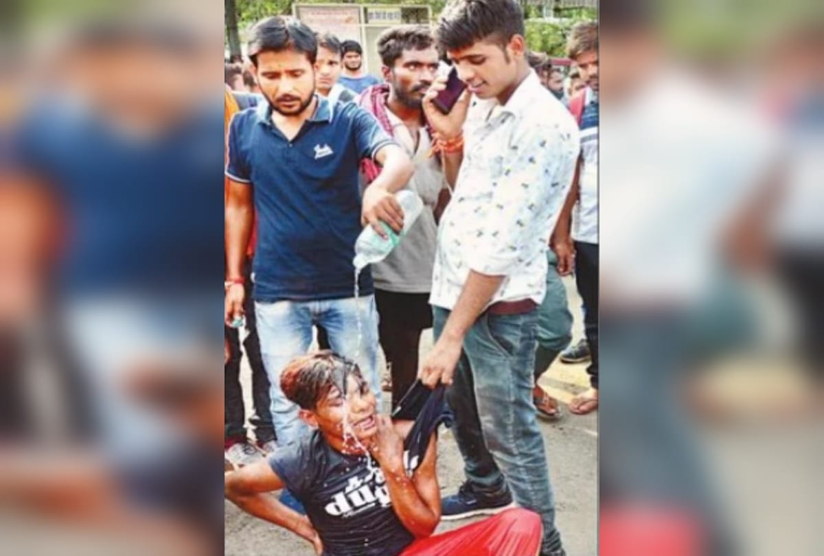 young man brutally beaten up by mob in Bareilly see Shameful pictures