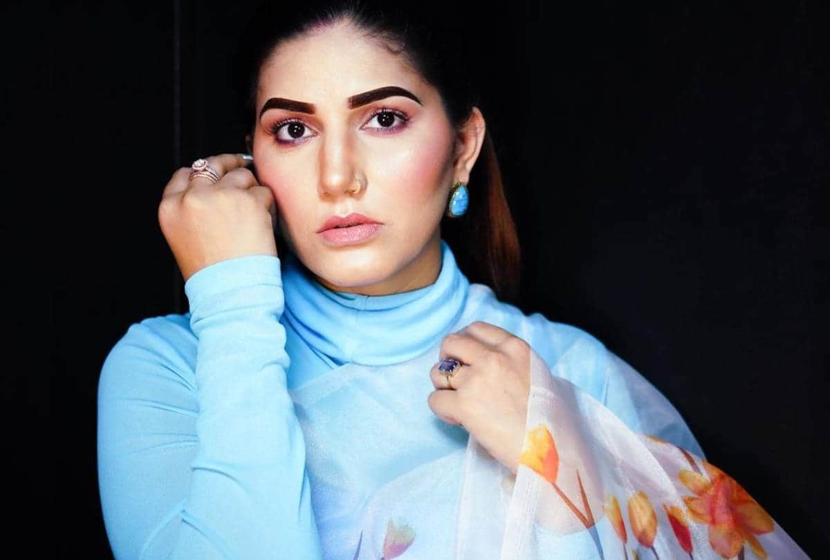 Sapna Choudhary saree traditional look photos goes viral