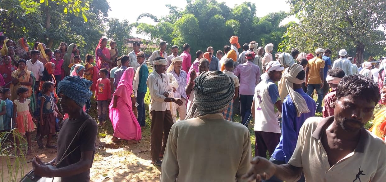 Tribal society arranged frog marriage for rain people attend barat in Sonbhadra