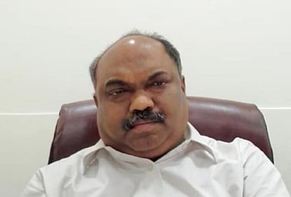Maharashtra: शिवसेना नेता अनिल परब समेत पांच के खिलाफ मामला दर्ज, सरकारी कर्मचारी से हाथापाई का आरोप maharashtra case against shiv sena ubt leader anil parab include five supporter bmc