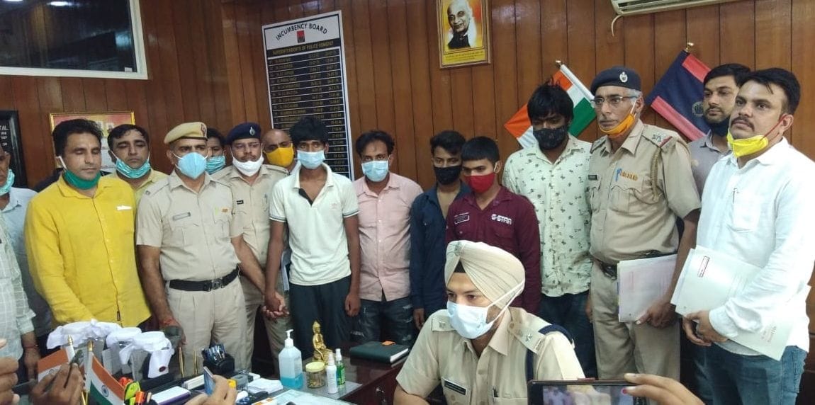 Five including Khagad and girl arrested for plotting petrol pump robbery