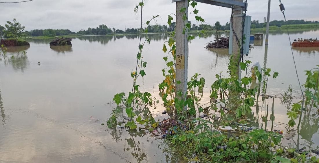 Old Rapti flowing one meter above the danger mark, Cachar residents in panic