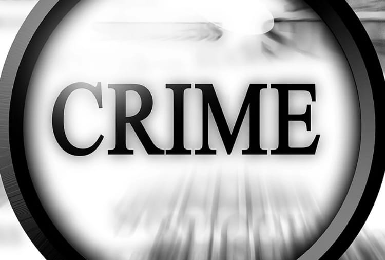 The accountant, who went to deposit money in the bank, absconded with 25 thousand rupees
