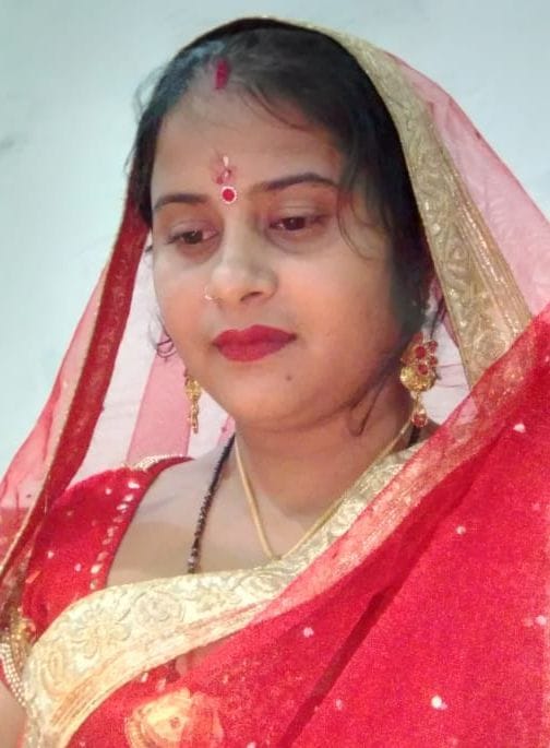 To send the son abroad, the pressure on the daughter-in-law to bring money, was hanged
