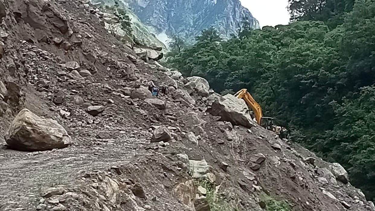 No Conectivity within Tawaghat-Lipulekh