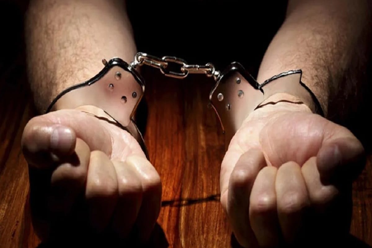 Jammu-Kashmir: An Afghan national arrested at Lakhanpur Corona Testing Center, interrogation continues