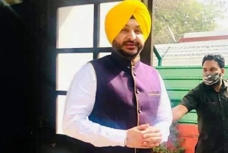 Security of Ludhiana Congress MP Ravneet Singh Bittu has increased in wake of repeated terror threats 
