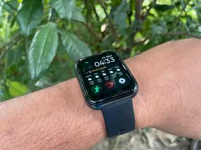 Smartwatch kitne rupay ki hai hotsell