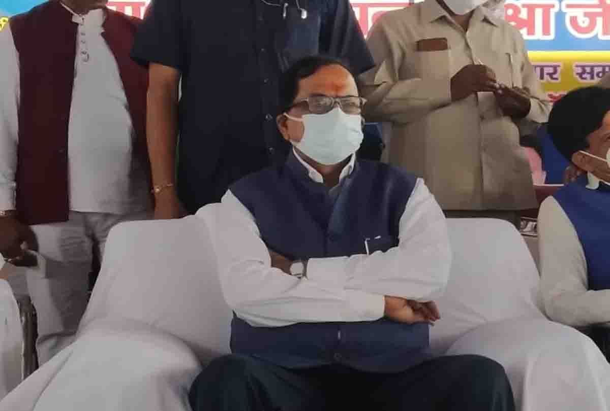 Satish Mishra gave statement against BJP, banda news