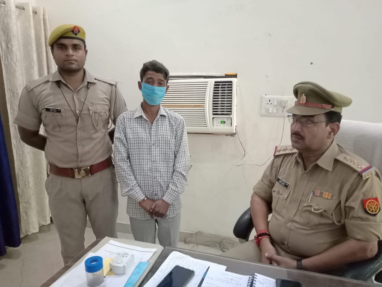 Neighbor killed driver for robbing e rickshaw