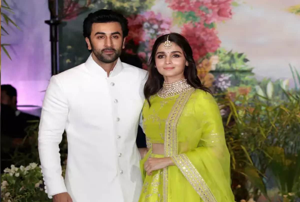 Ranbir kapoor Alia bhatt is all set for their wedding day from wedding planner to caterer all are booked reception will be on 19 april
