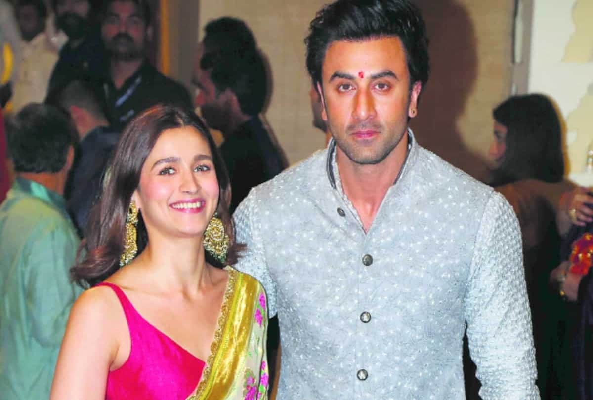 Ranbir kapoor Alia bhatt is all set for their wedding day from wedding planner to caterer all are booked reception will be on 19 april