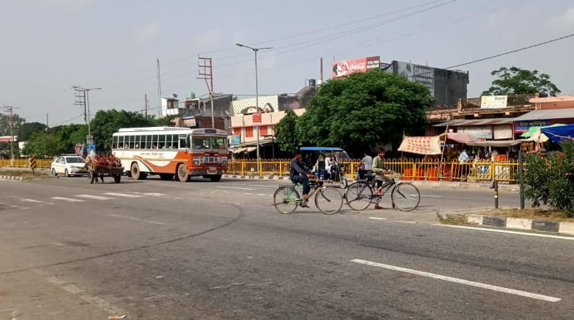 Cause of accidents being cut on the road